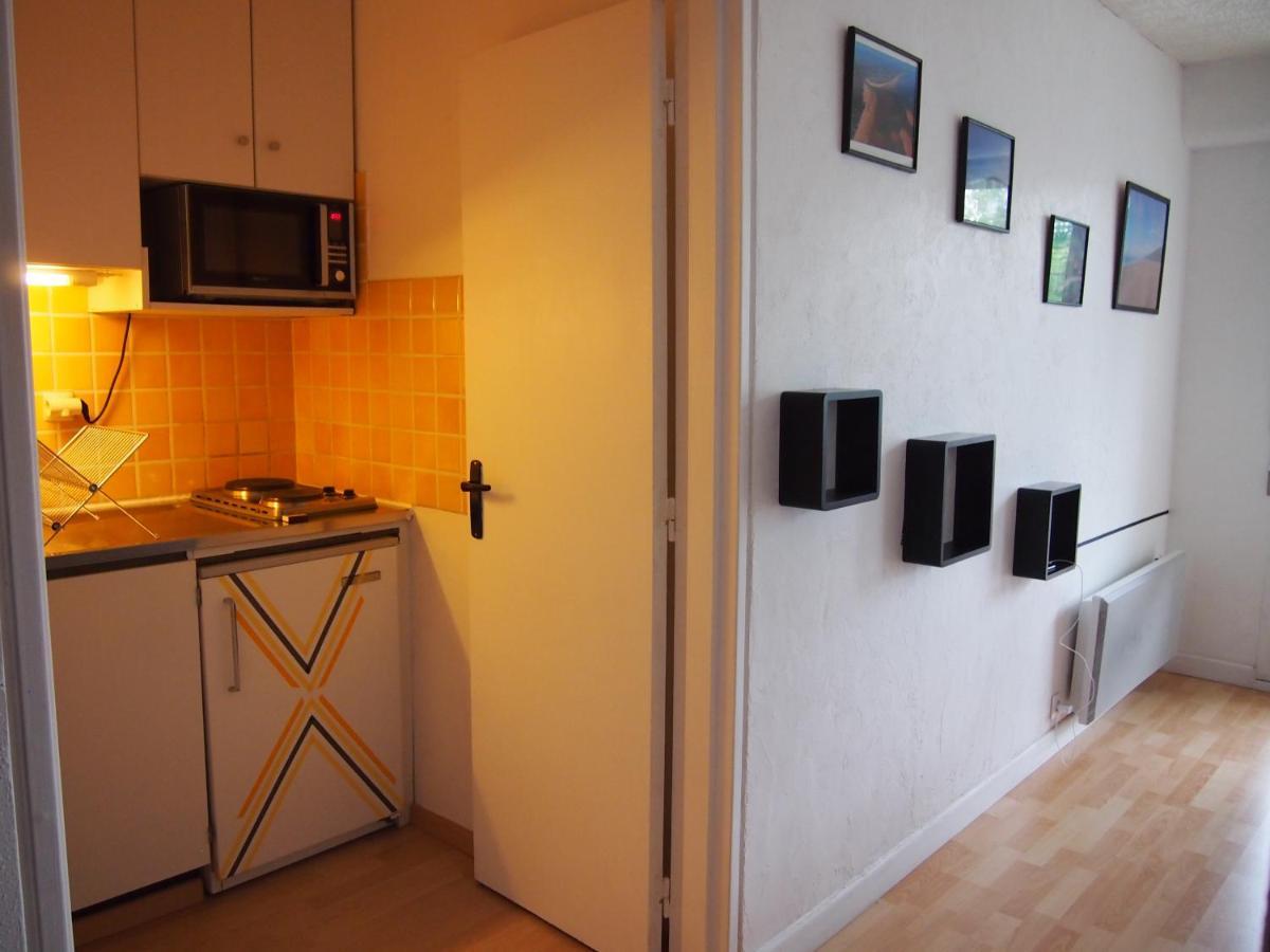 Studio-Cabine Simple Et Fonctionnel A 乌尔加特 外观 照片